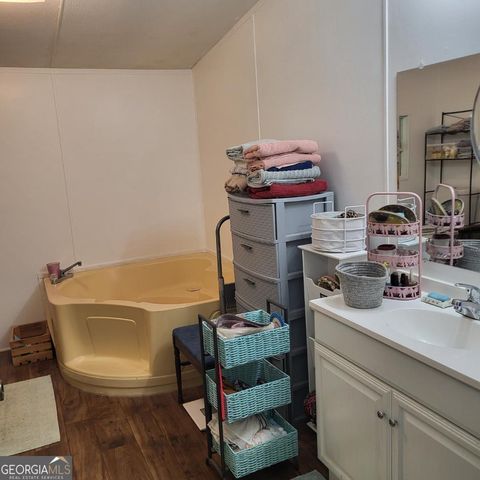 2939 34th Avenue SW, Lanett, AL 36863