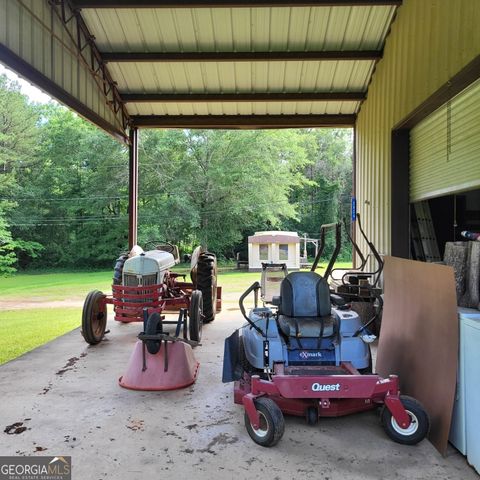 2939 34th Avenue SW, Lanett, AL 36863