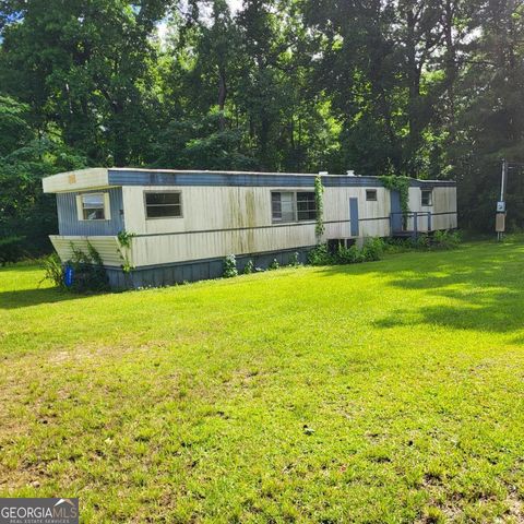 2939 34th Avenue SW, Lanett, AL 36863