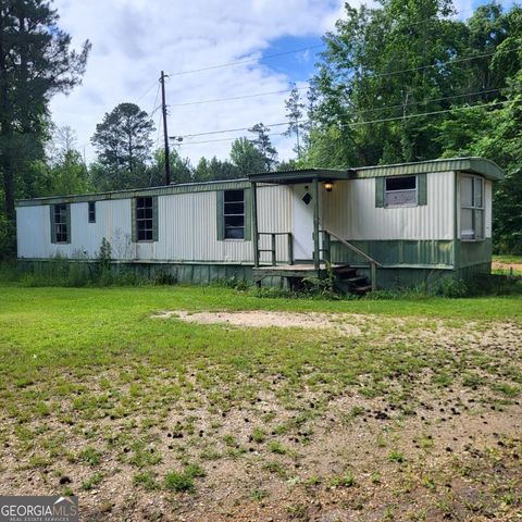 2939 34th Avenue SW, Lanett, AL 36863