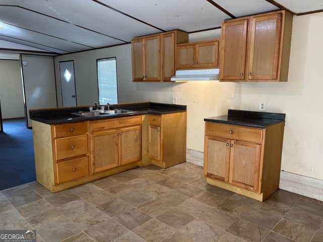 2939 34th Avenue SW, Lanett, AL 36863