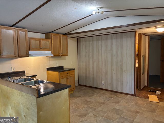 2939 34th Avenue SW, Lanett, AL 36863