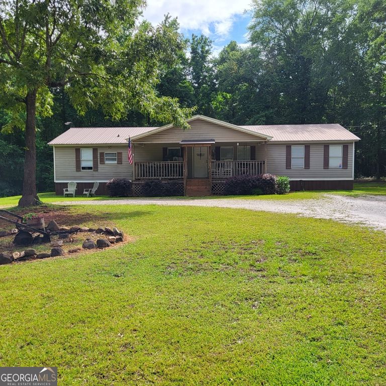 2939 34th Avenue SW, Lanett, AL 36863