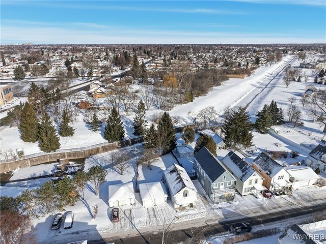 32 Wildy Avenue, Cheektowaga, NY 14211