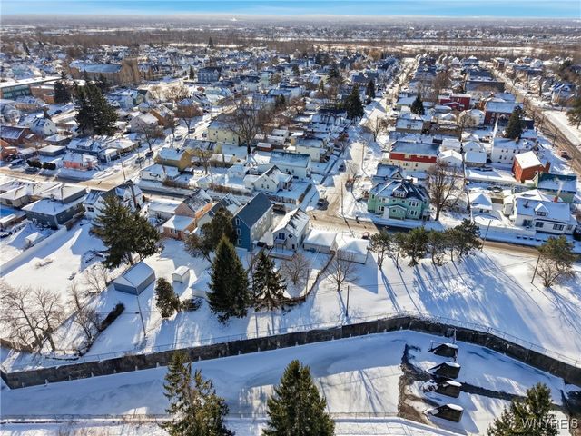 32 Wildy Avenue, Cheektowaga, NY 14211