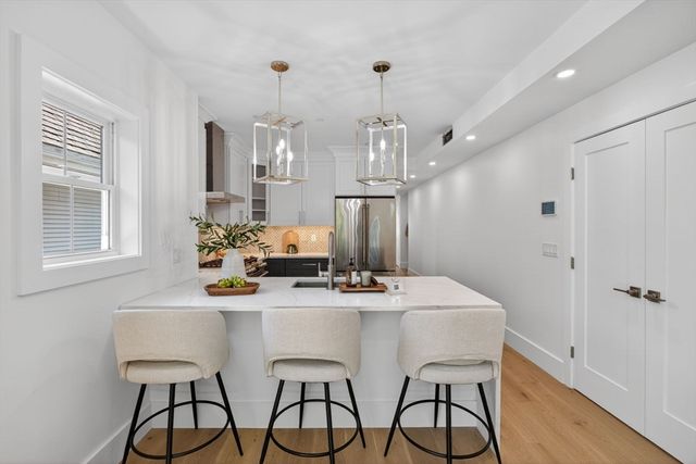 131 Hudson Street 2, Somerville, MA 02144