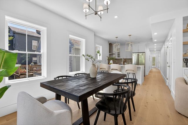 131 Hudson Street 2, Somerville, MA 02144