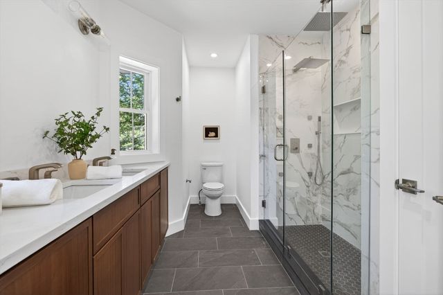 131 Hudson Street 2, Somerville, MA 02144