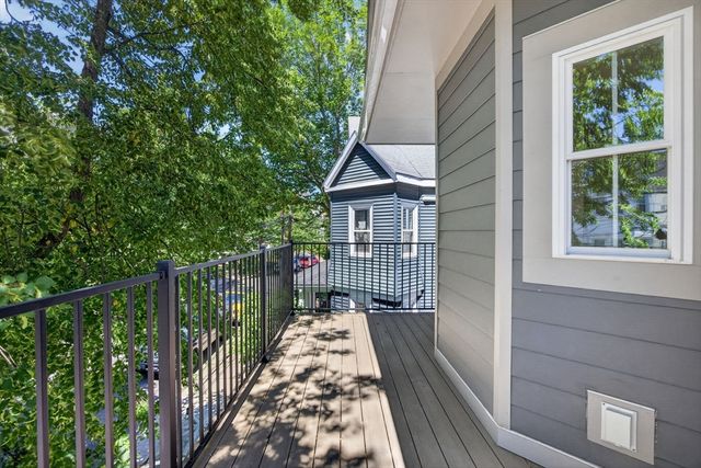 131 Hudson Street 2, Somerville, MA 02144
