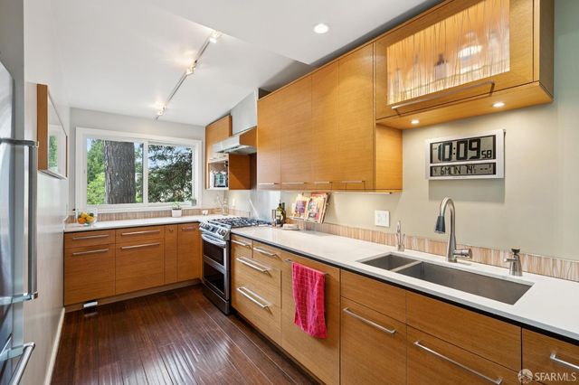 2576 Post Street, San Francisco, CA 94115