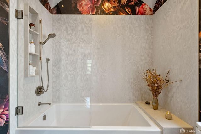 2576 Post Street, San Francisco, CA 94115