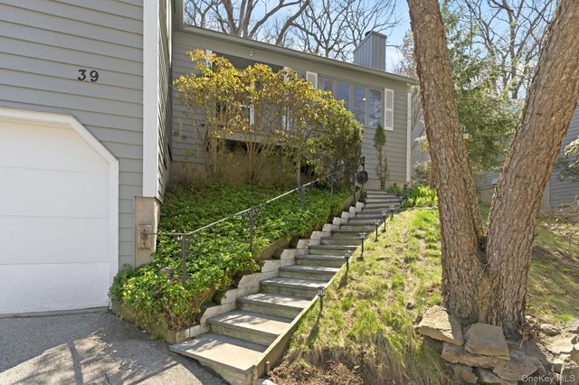 39 Park Road, Goldens Bridge, NY 10526