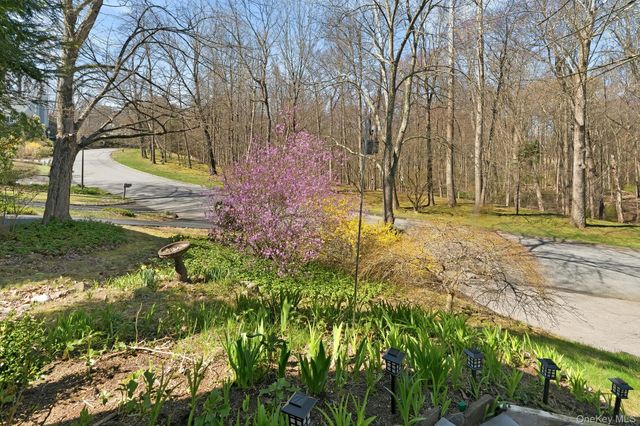 39 Park Road, Goldens Bridge, NY 10526