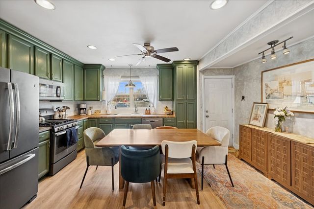 4707 River Drive, Lisle, IL 60532