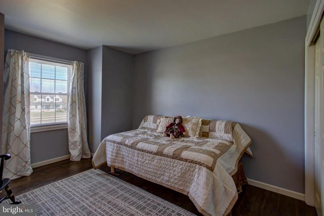 19 PONDS END DR, Downingtown, PA 19335