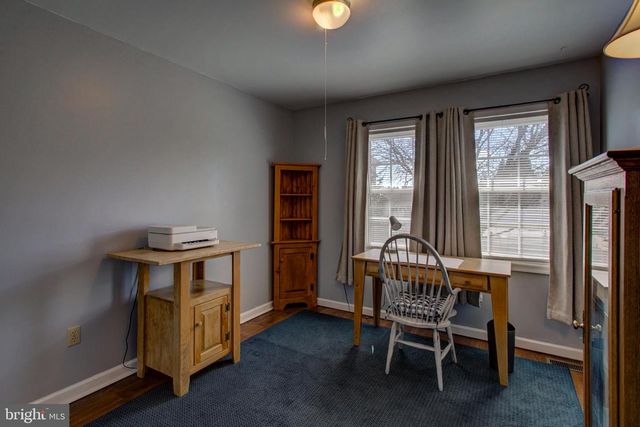 19 PONDS END DR, Downingtown, PA 19335