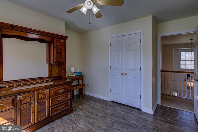 19 PONDS END DR, Downingtown, PA 19335