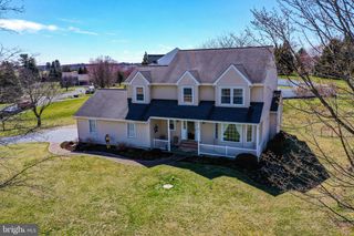 19 PONDS END DR, Downingtown, PA 19335