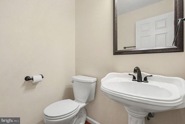 15812 IBSEN PL, Dumfries, VA 22025