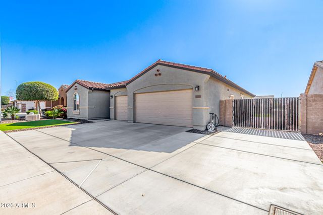 10035 W PATRICK Lane, Peoria, AZ 85383