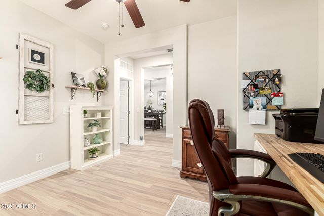 10035 W PATRICK Lane, Peoria, AZ 85383