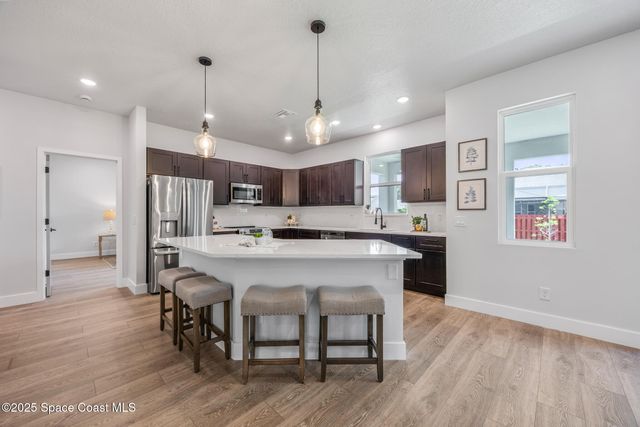 825 Santo Domingo Avenue SW, Palm Bay, FL 32908