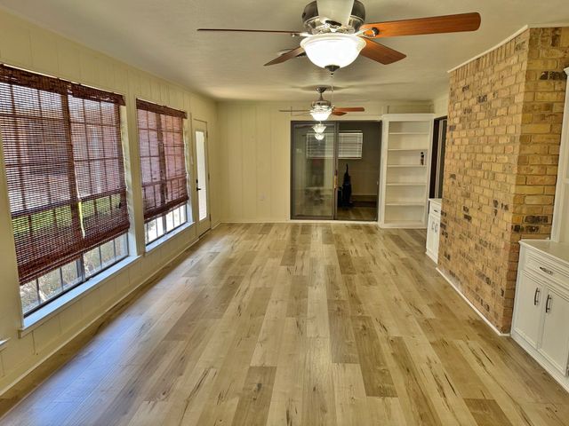 1713 Iroquois Drive, Garland, TX 75043