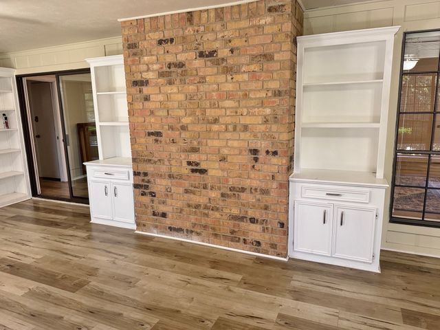 1713 Iroquois Drive, Garland, TX 75043