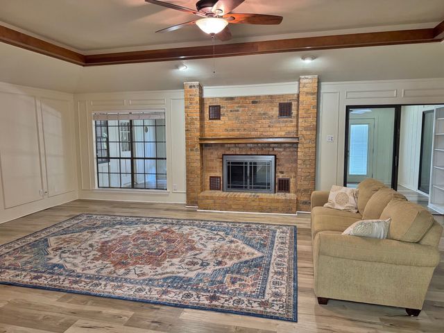 1713 Iroquois Drive, Garland, TX 75043