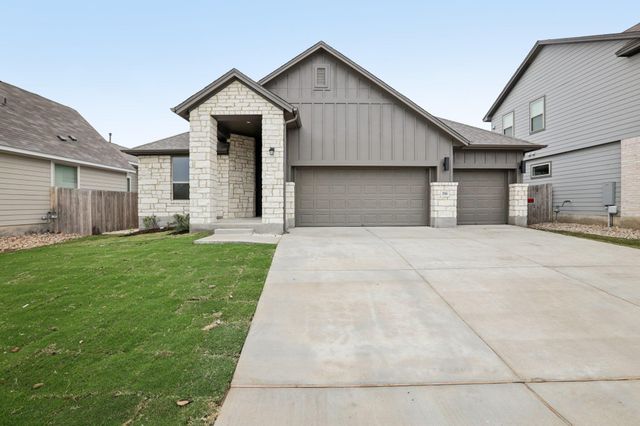 581 Treadwell LN, Kyle, TX 78640
