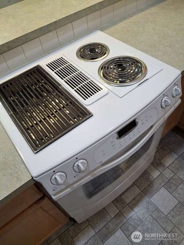 4538 NE 20th Way, Olympia, WA 98516