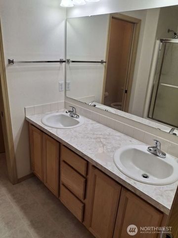 4538 NE 20th Way, Olympia, WA 98516