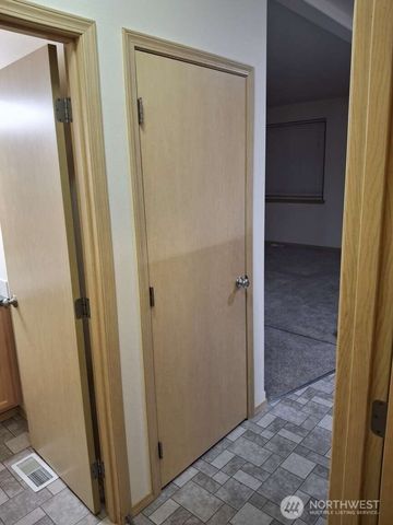 4538 NE 20th Way, Olympia, WA 98516