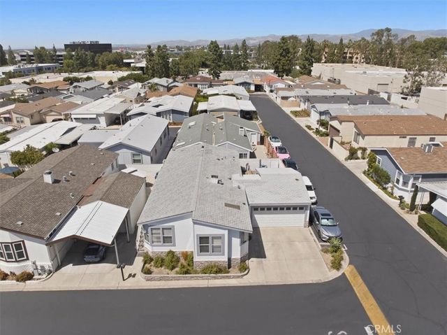 23301 Ridge Route 154, Laguna Hills, CA 92653