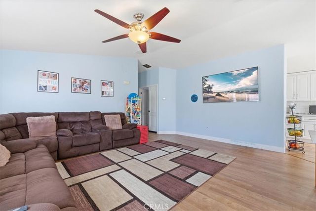 23301 Ridge Route 154, Laguna Hills, CA 92653