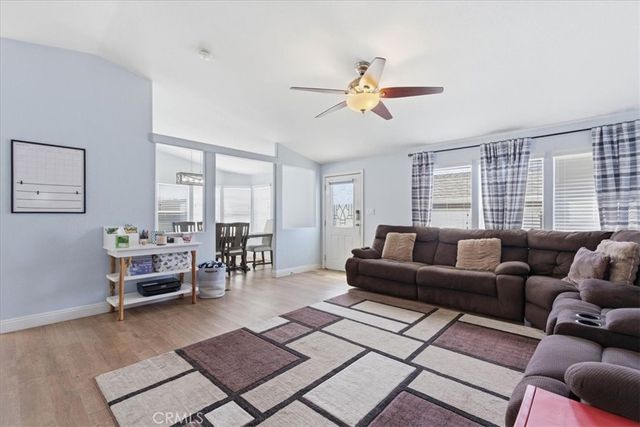 23301 Ridge Route 154, Laguna Hills, CA 92653