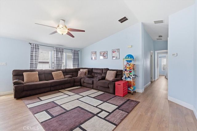 23301 Ridge Route 154, Laguna Hills, CA 92653