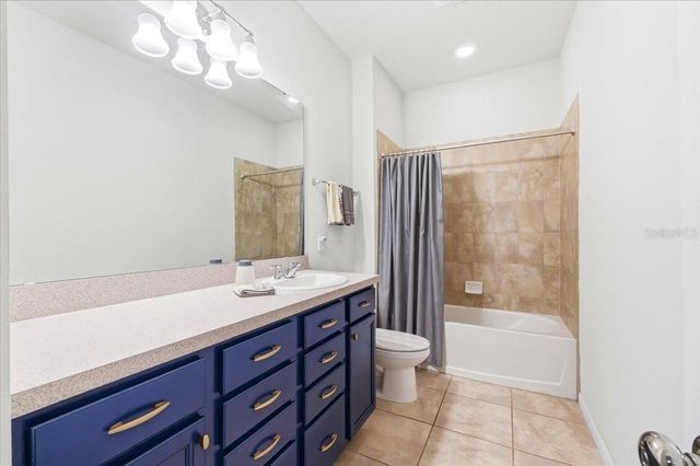 8662 RINDGE ROAD, Polk City, FL 33868