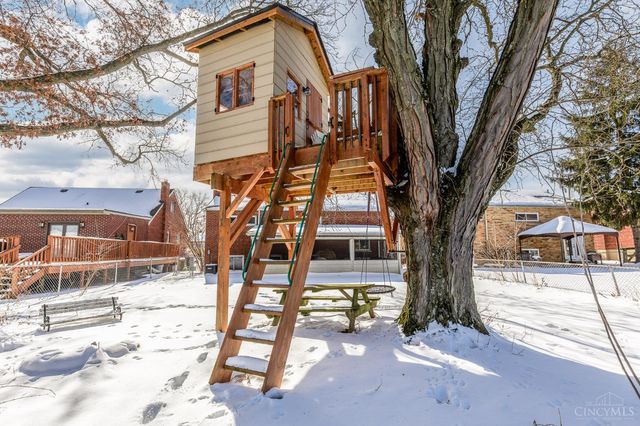 5584 Green Acres Court, Green Twp, OH 45248