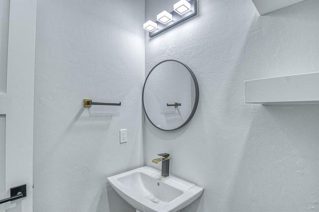 2907 Ridgecrest Drive, Purcell, OK 73080