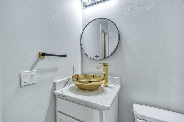 2907 Ridgecrest Drive, Purcell, OK 73080