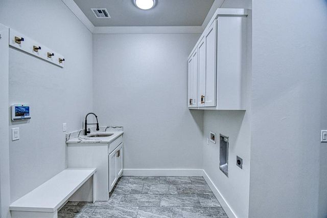 2907 Ridgecrest Drive, Purcell, OK 73080