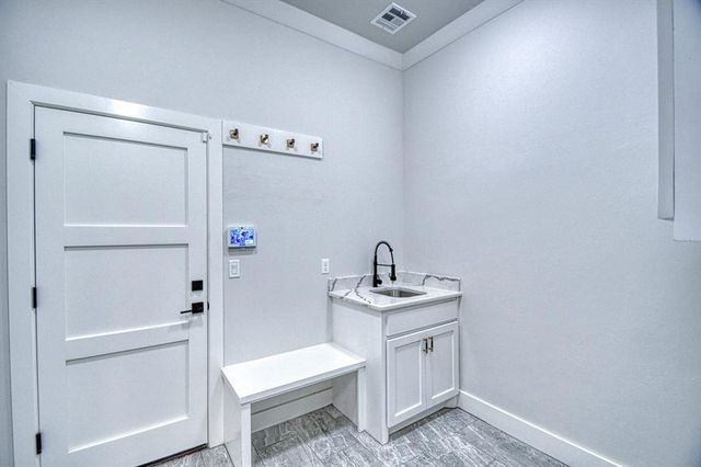 2907 Ridgecrest Drive, Purcell, OK 73080