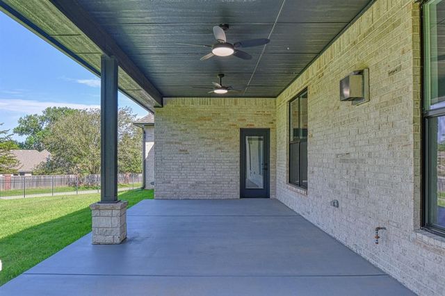 2907 Ridgecrest Drive, Purcell, OK 73080