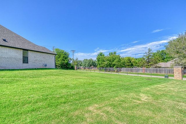 2907 Ridgecrest Drive, Purcell, OK 73080