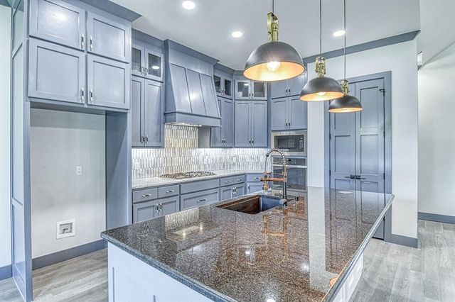 2907 Ridgecrest Drive, Purcell, OK 73080