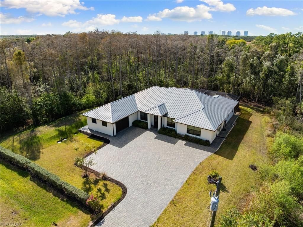 25526 Busy Bee DR, BONITA SPRINGS, FL 34135 — exterior