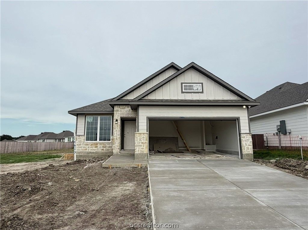 10617 Burgundy Berry Way, Bryan, TX 77845 — photo 2