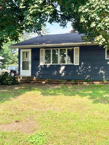 738 22nd Avenue N, South Saint Paul, MN 55075