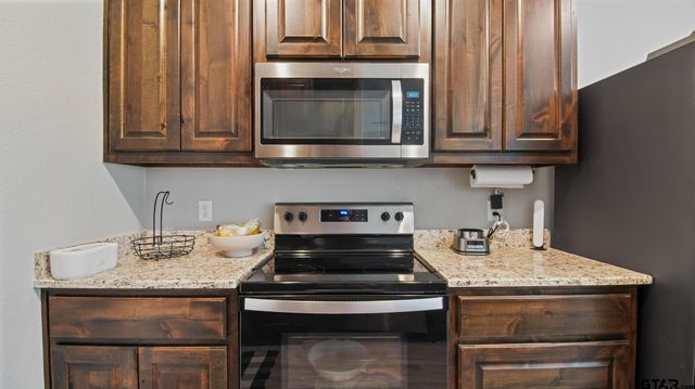 602 N Wofford, Athens, TX 75751